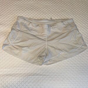 Lululemon white speed shorts 2.5 inch